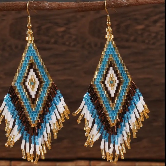 Jewelry - Beaded  Earrings - Blue, Gold, Brown, White